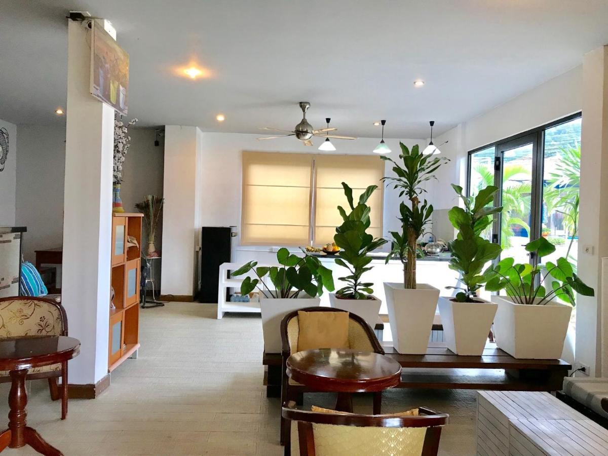 Hiranyika Cafe & Bed Hostel เกาะสมุย ภายนอก รูปภาพ